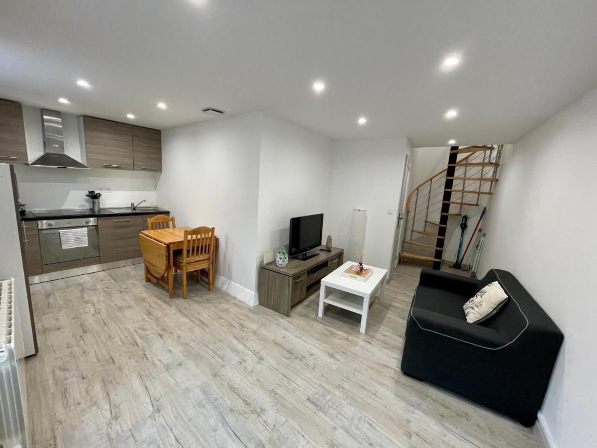 דירות ליון Loft Ravissant A 5 Mn De La Basilique Notre Dame De Fourviere מראה חיצוני תמונה